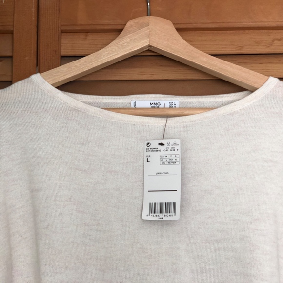 Knitted Top - Picture 2 of 6